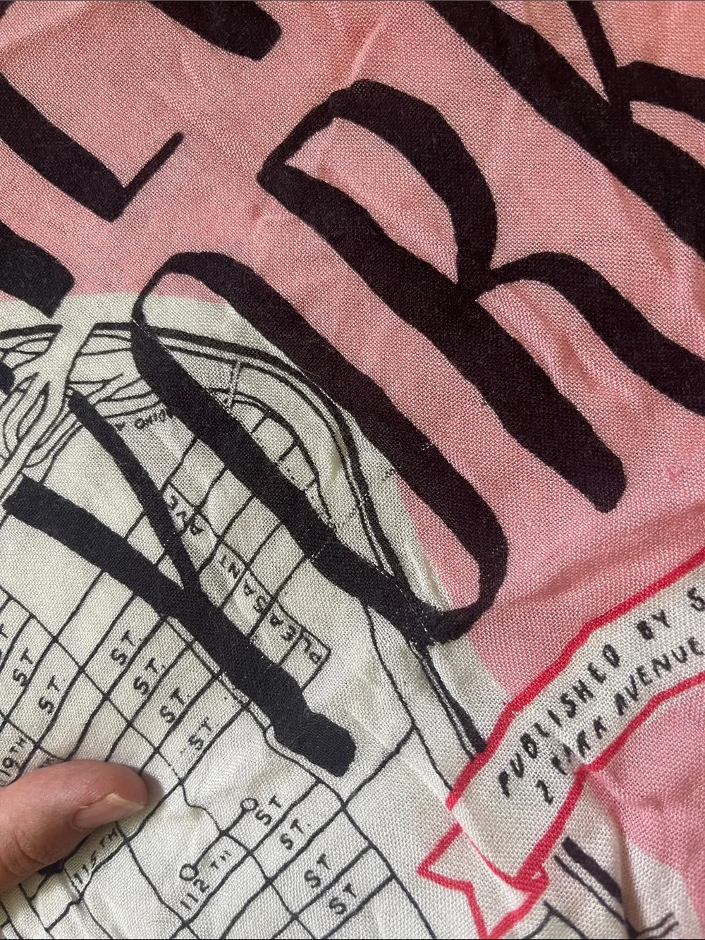 Women's Pink 'New York' Printed scarf / Wrap